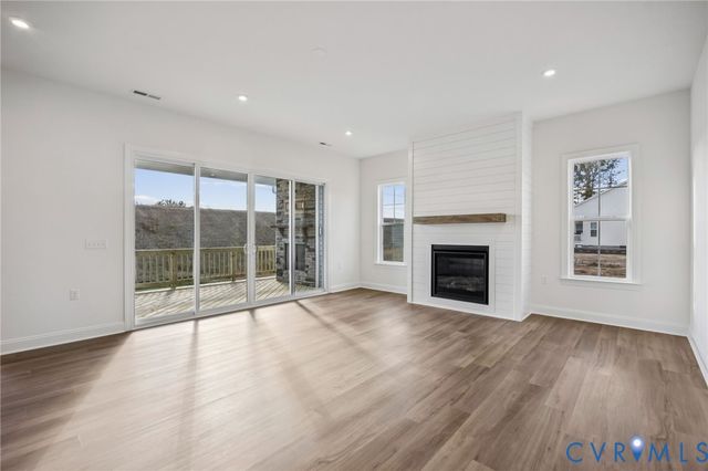 1042 Arbor Heights Ter, Midlothian, VA 23114