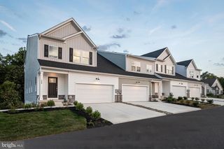 544 ARROWGRASS LN, New Castle, DE 19720