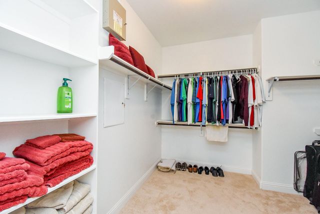 8413 Water Oak Pass Drive, Houston, TX 77055