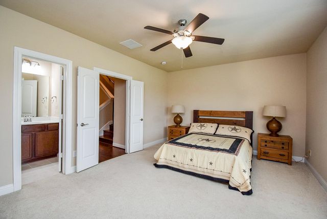 8413 Water Oak Pass Drive, Houston, TX 77055