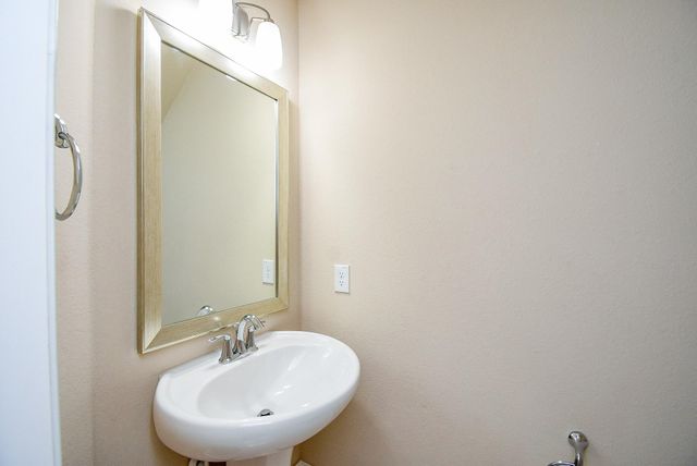 8413 Water Oak Pass Drive, Houston, TX 77055