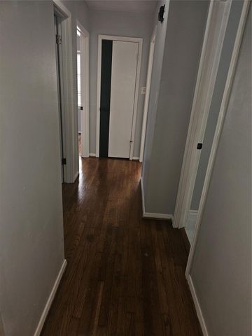 10510 Sierra Drive, Houston, TX 77051