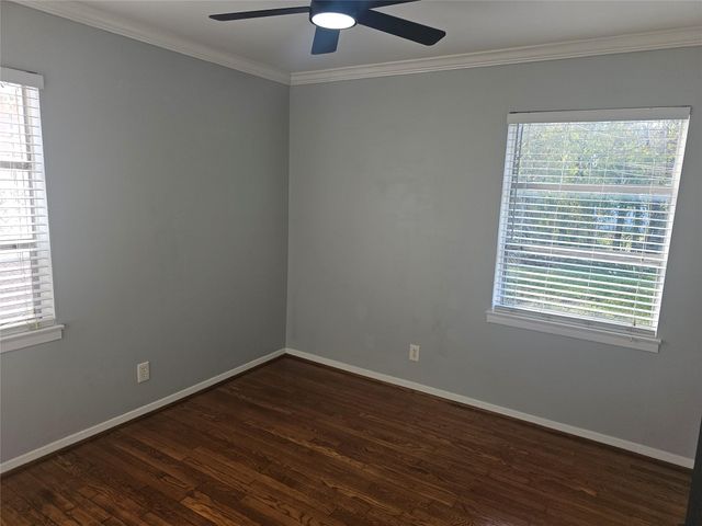 10510 Sierra Drive, Houston, TX 77051