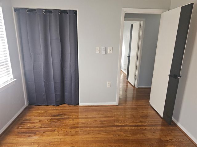 10510 Sierra Drive, Houston, TX 77051