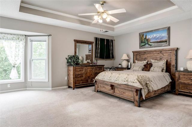 8910 W 132nd Terrace, Overland Park, KS 66213