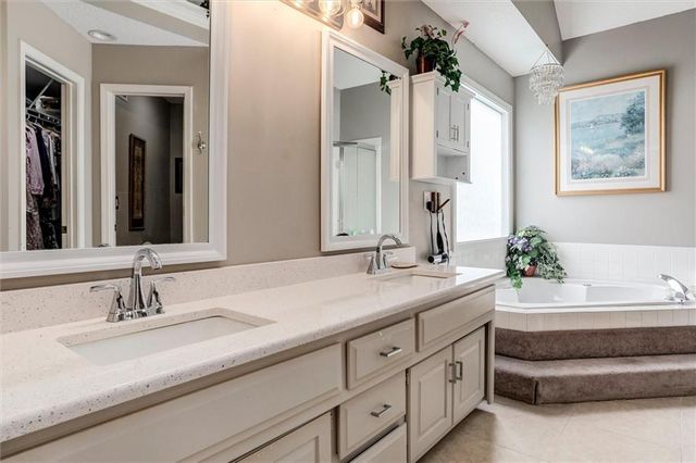 8910 W 132nd Terrace, Overland Park, KS 66213