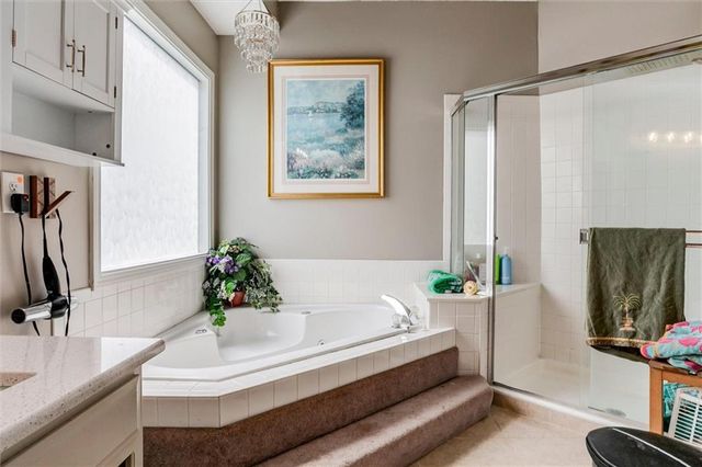 8910 W 132nd Terrace, Overland Park, KS 66213