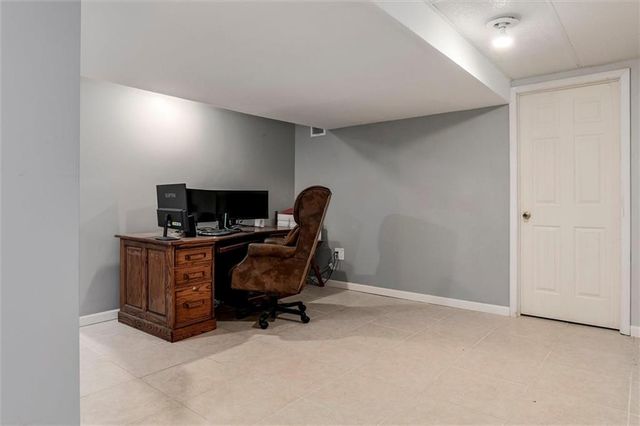 8910 W 132nd Terrace, Overland Park, KS 66213