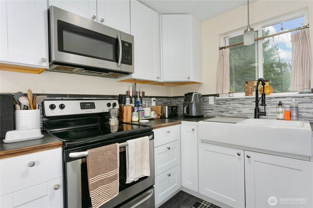 15224 118th Avenue Ct E, Puyallup, WA 98374