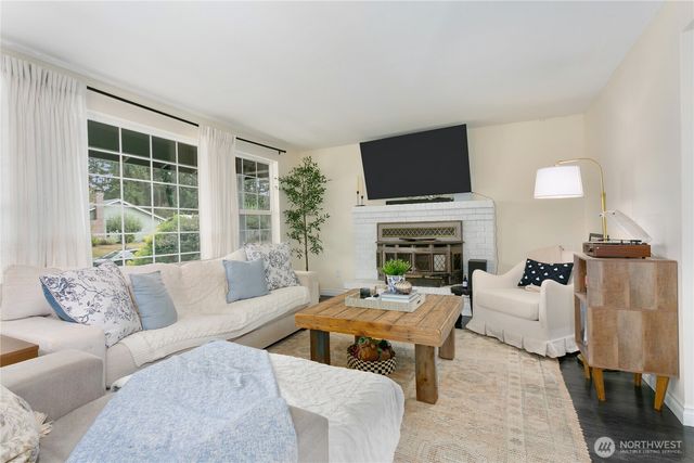 15224 118th Avenue Ct E, Puyallup, WA 98374