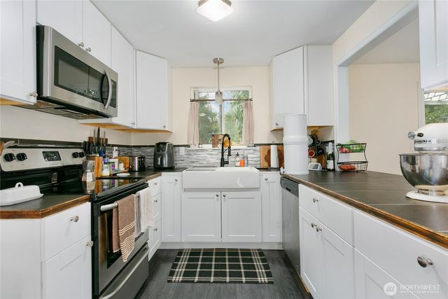 15224 118th Avenue Ct E, Puyallup, WA 98374