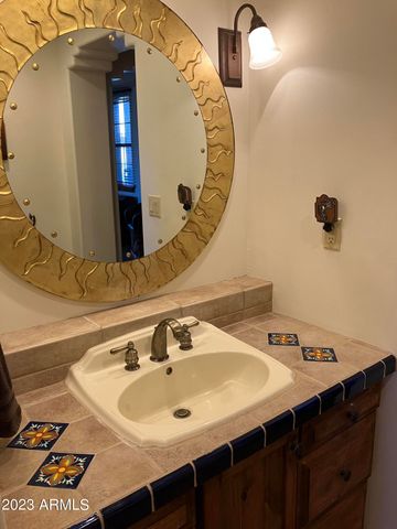 36601 N Mule Train Road 29C, Carefree, AZ 85377