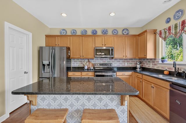 5963 Fishing Creek Rd, Nolensville, TN 37135