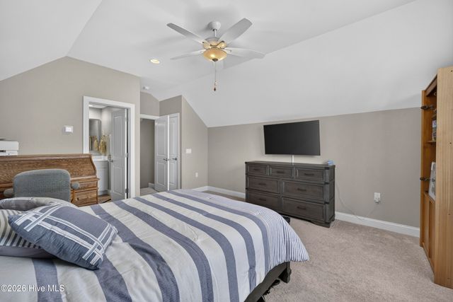 2473 Meridian Road NE, Leland, NC 28451