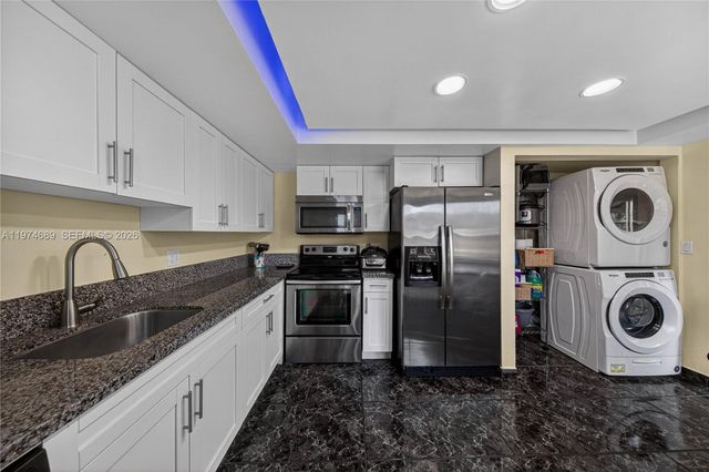 7265 W Sunrise Blvd 7265L, Plantation, FL 33313