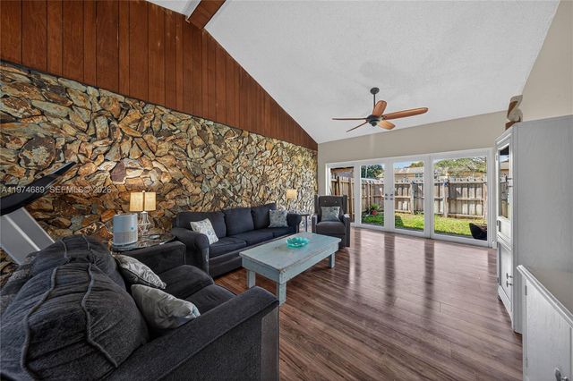 7265 W Sunrise Blvd 7265L, Plantation, FL 33313