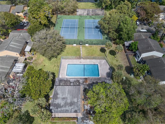 7265 W Sunrise Blvd 7265L, Plantation, FL 33313