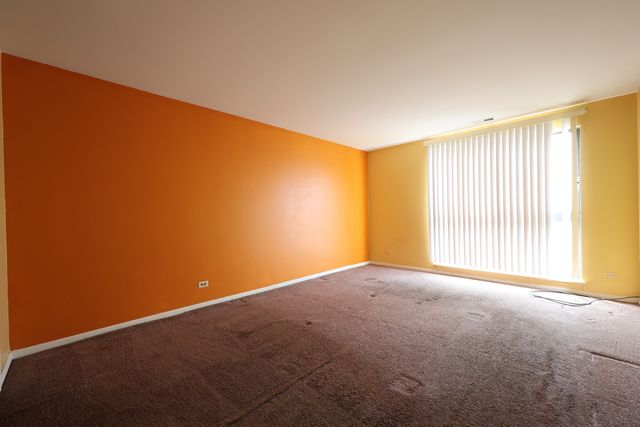 7 E CARRIAGEWAY Drive 408, Hazel Crest, IL 60429