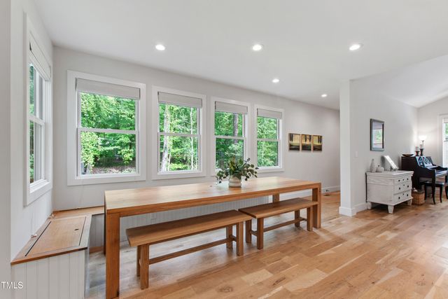 112 Meadowbrook Drive, Chapel Hill, NC 27514