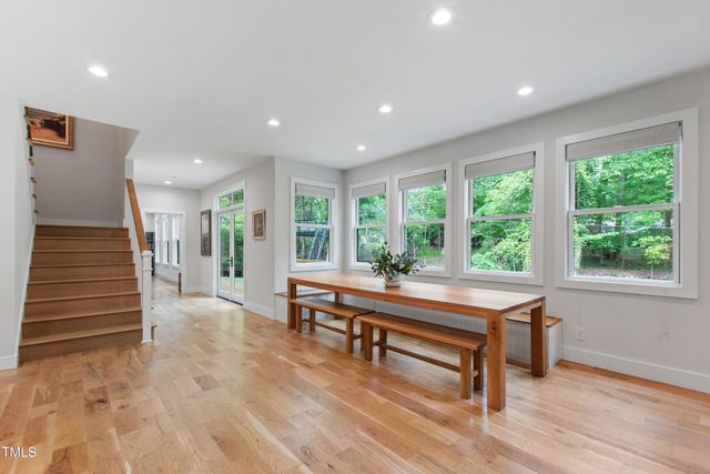 112 Meadowbrook Drive, Chapel Hill, NC 27514