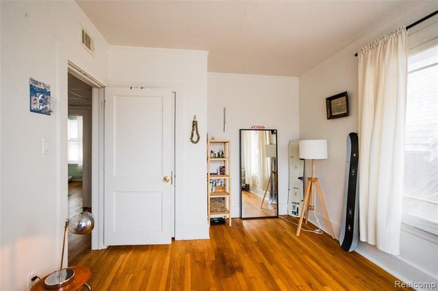 101 Connecticut Street, Highland Park, MI 48203