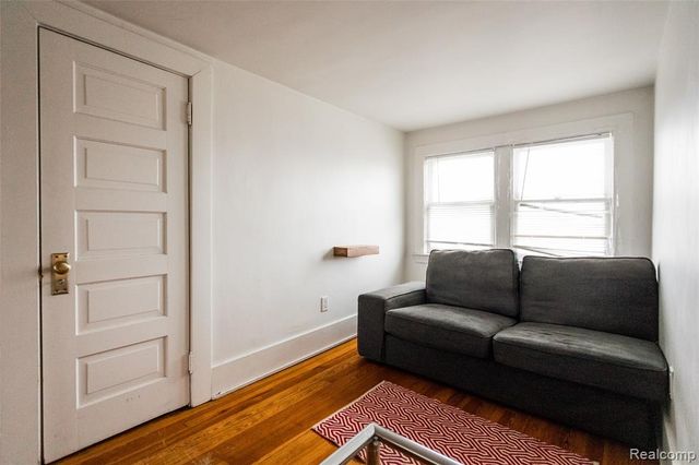 101 Connecticut Street, Highland Park, MI 48203