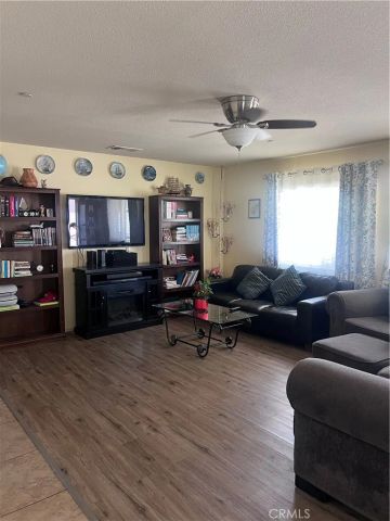 14416 Tawney Ridge Ln, Victorville, CA 92394