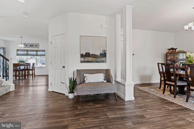 887 ASHFIELD DR, Carlisle, PA 17015