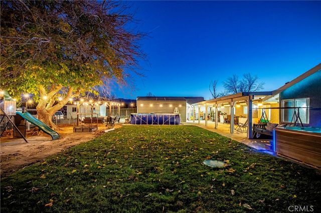 36904 95th E, Littlerock, CA 93543