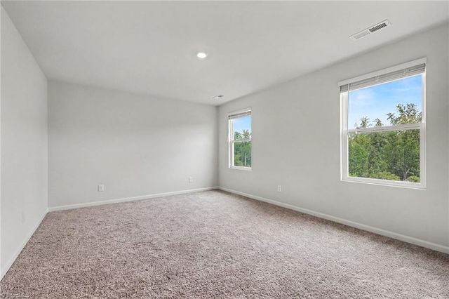 5037 fallmeade Road, Kernersville, NC 27284