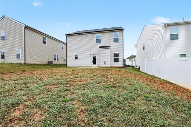 5037 fallmeade Road, Kernersville, NC 27284
