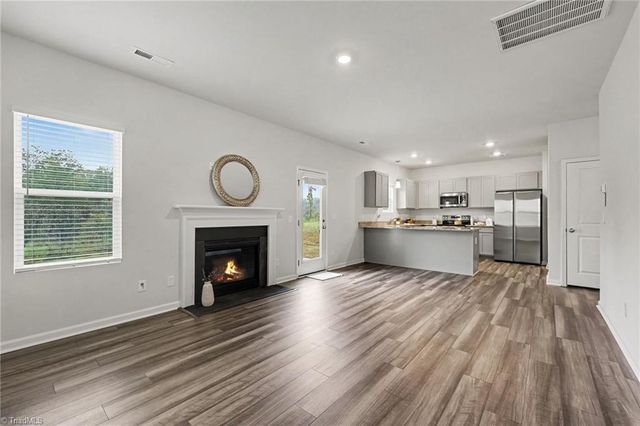 5037 fallmeade Road, Kernersville, NC 27284