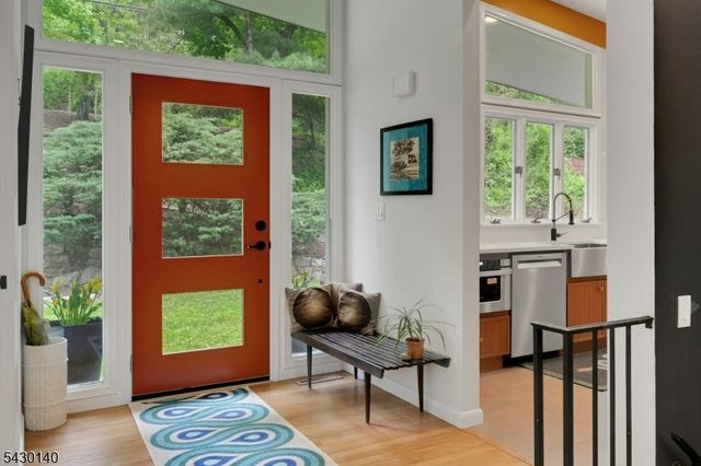 29 Skyline Dr, Morris Twp., NJ 07960
