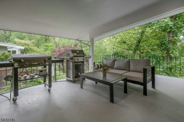 29 Skyline Dr, Morris Twp., NJ 07960
