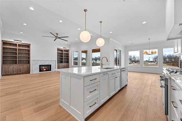 3601 SW Starburst Avenue, Bentonville, AR 72713