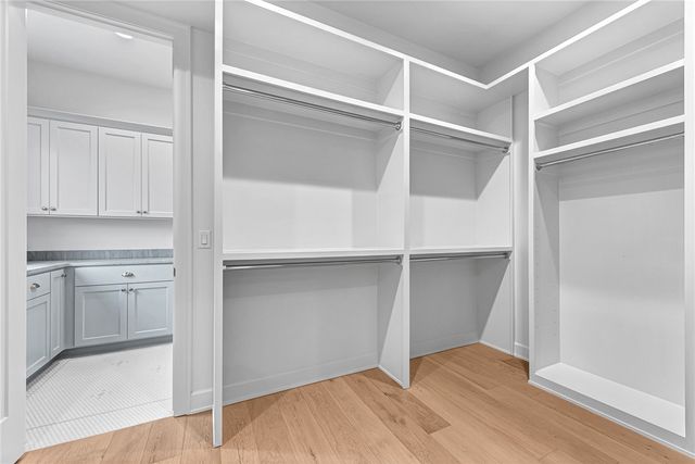 3601 SW Starburst Avenue, Bentonville, AR 72713