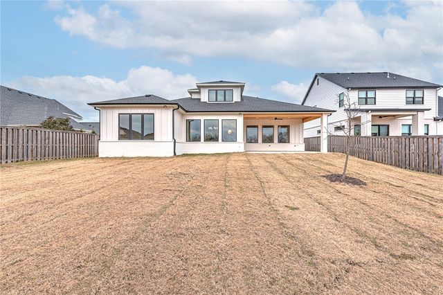 3601 SW Starburst Avenue, Bentonville, AR 72713