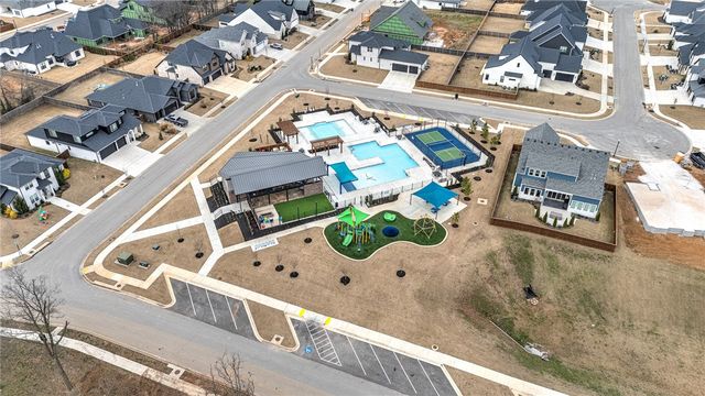 3601 SW Starburst Avenue, Bentonville, AR 72713