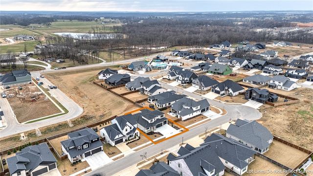 3601 SW Starburst Avenue, Bentonville, AR 72713