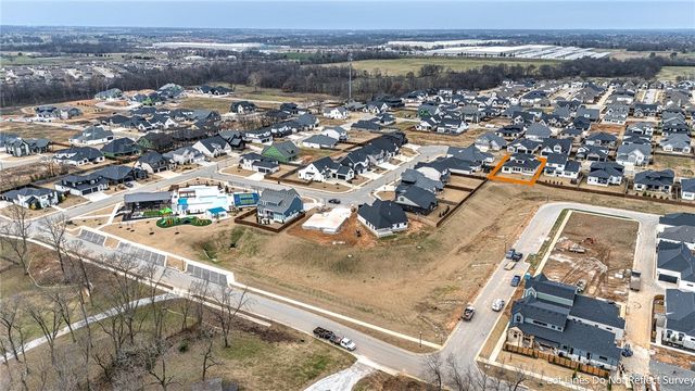 3601 SW Starburst Avenue, Bentonville, AR 72713