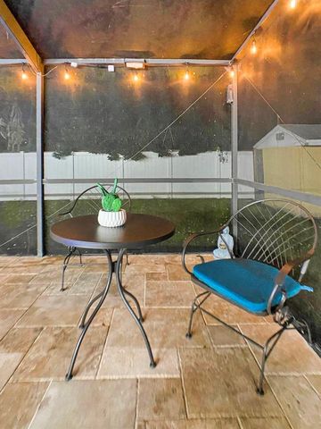 7907 W HIAWATHA STREET, Tampa, FL 33615