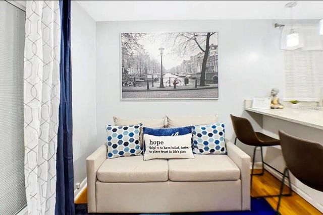 7907 W HIAWATHA STREET, Tampa, FL 33615