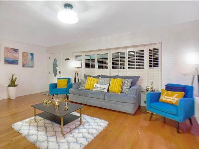 7907 W HIAWATHA STREET, Tampa, FL 33615