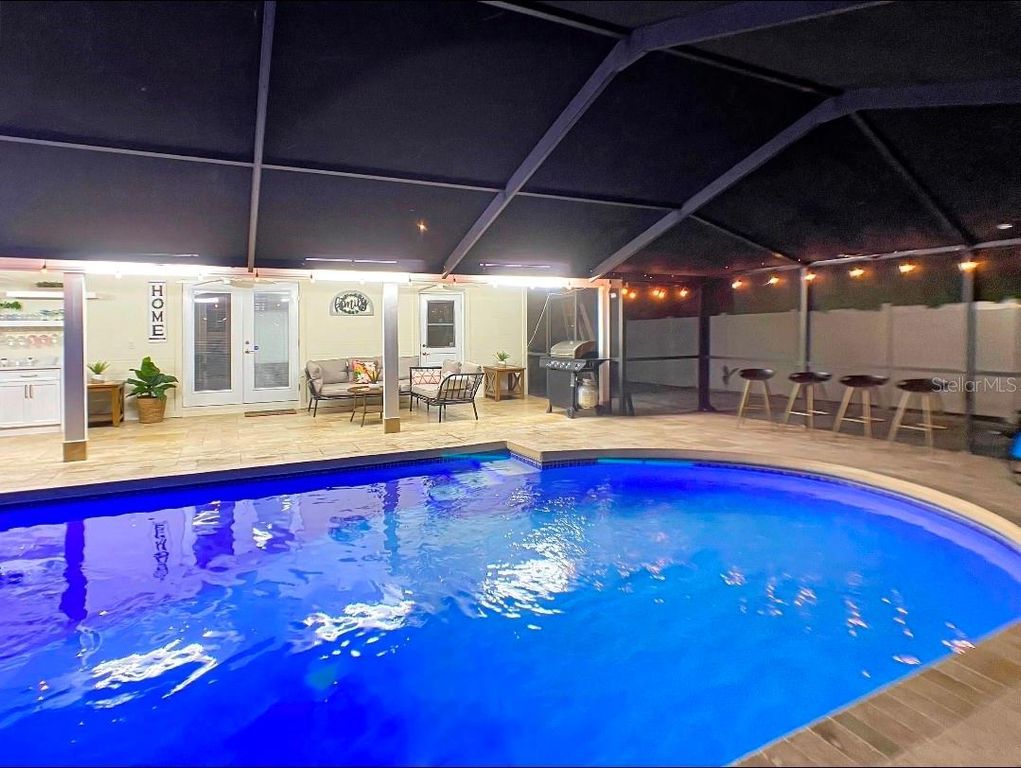 Image 35 of property listing at 7907 W HIAWATHA STREET, Tampa, FL 33615