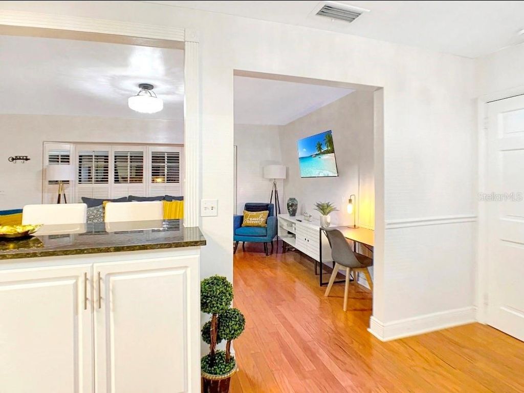 Image 9 of property listing at 7907 W HIAWATHA STREET, Tampa, FL 33615