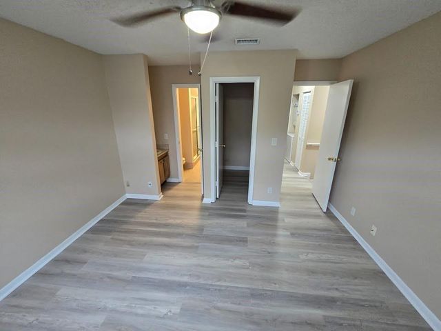 95 SW 3rd St, Pompano Beach, FL 33060