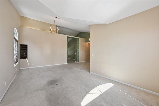 1165 Portola Valley Rd, Yuba City, CA 95993