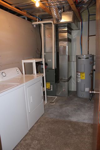 922 31st Avenue W, West Fargo, ND 58078