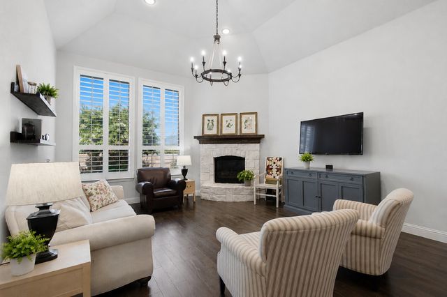 8028 Deep Water Cove, Mckinney, TX 75071