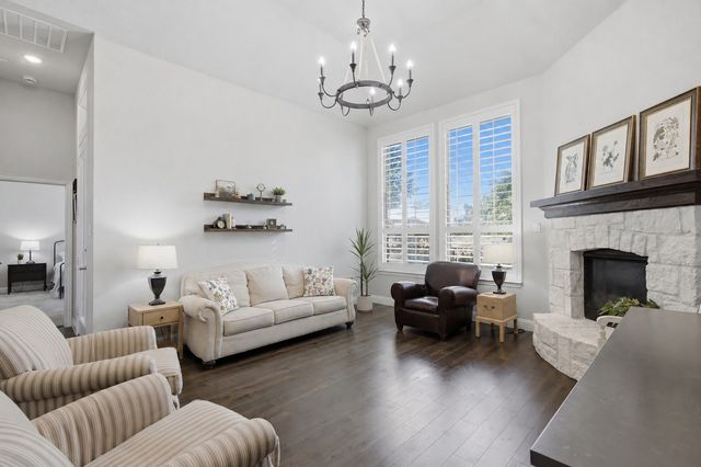 8028 Deep Water Cove, Mckinney, TX 75071